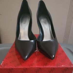 Guess pointed toe high heel pumps